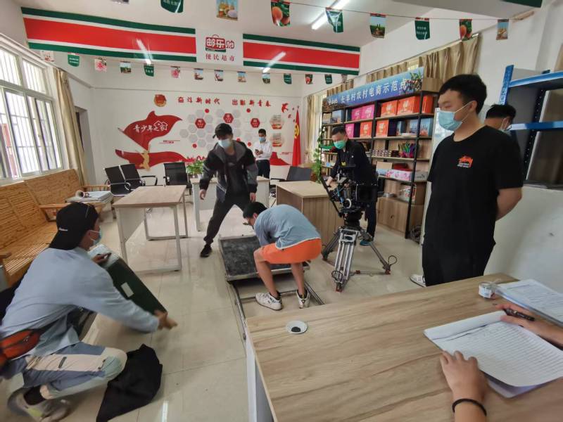 追星女孩心理学分析报告：广西广告片拍摄公司揭秘饭圈应援式传播逻辑